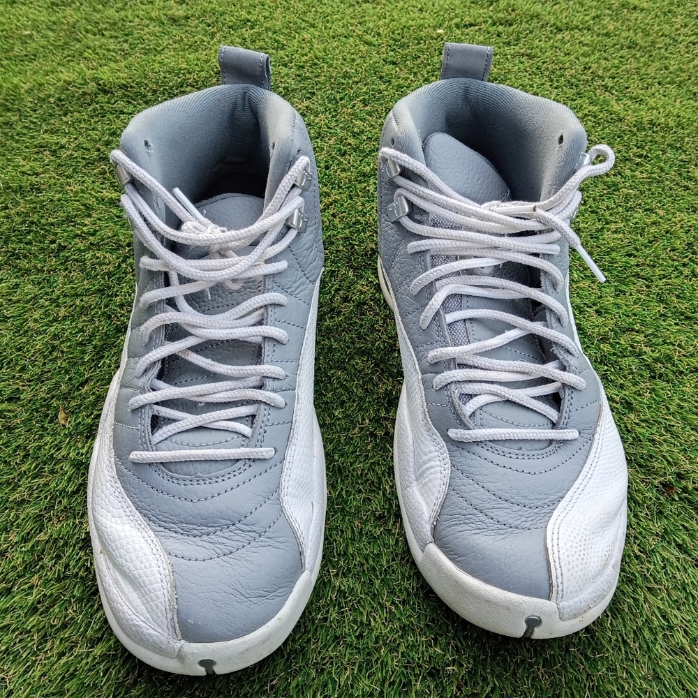 Jordon 23 Gray and White High-Top Sneakers - Lace-Up Athletic Style